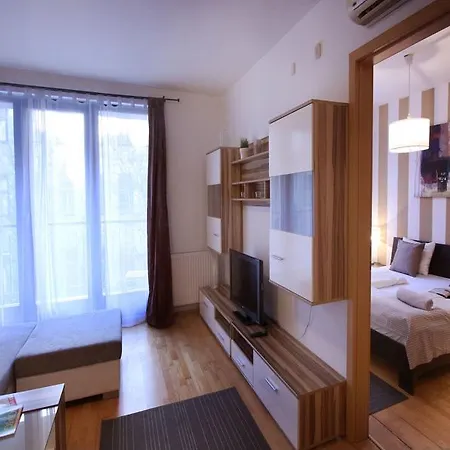 Club 99 Apartment